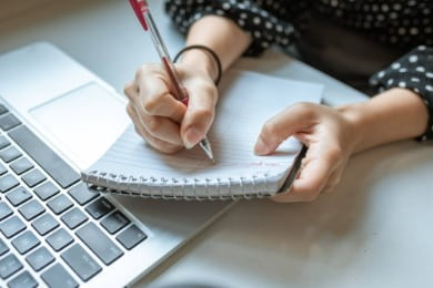 Cosa scrivere in un curriculum: sezioni CV da includere