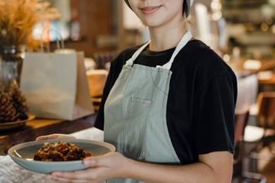 Curriculum da cameriere: guida completa ed esempi CV